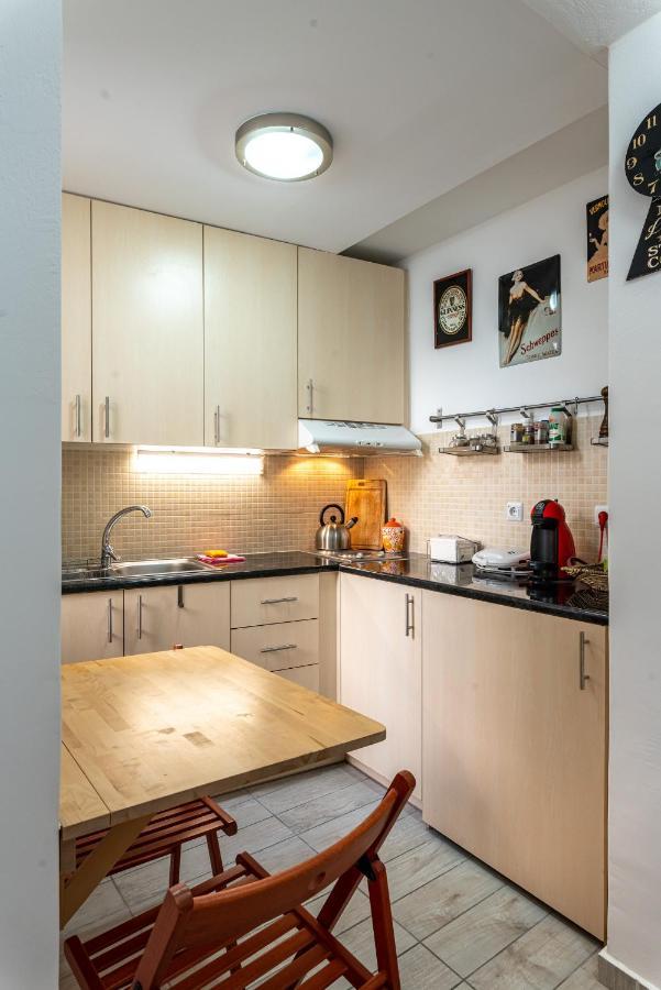 Great 35 Sq M Studio On 1St Floor In Bohemian Psyri In Athens' Historic Center-In Vivo Apartments Bagian luar foto