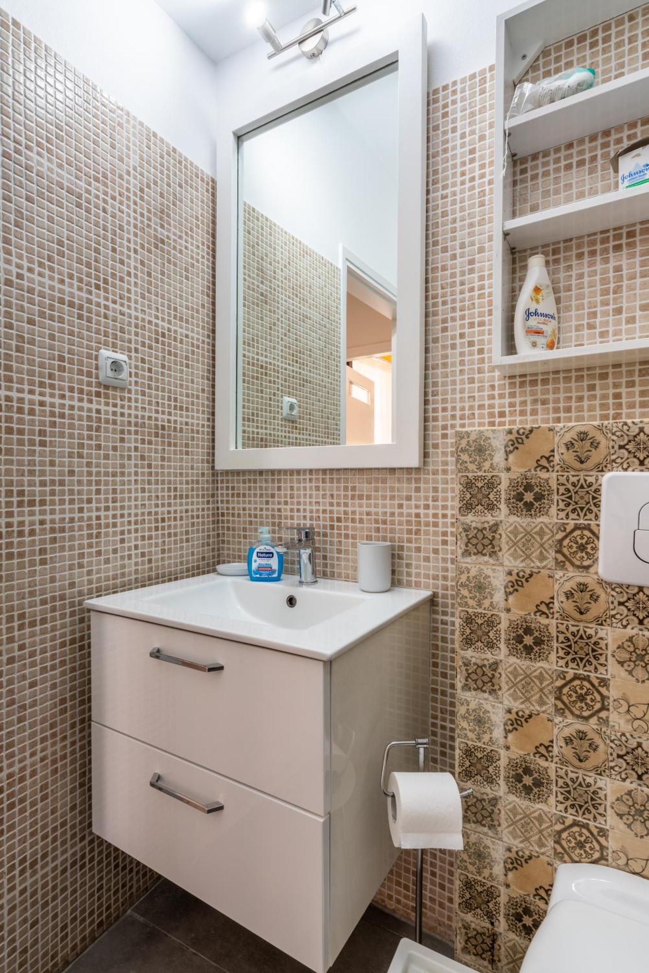 Great 35 Sq M Studio On 1St Floor In Bohemian Psyri In Athens' Historic Center-In Vivo Apartments Bagian luar foto