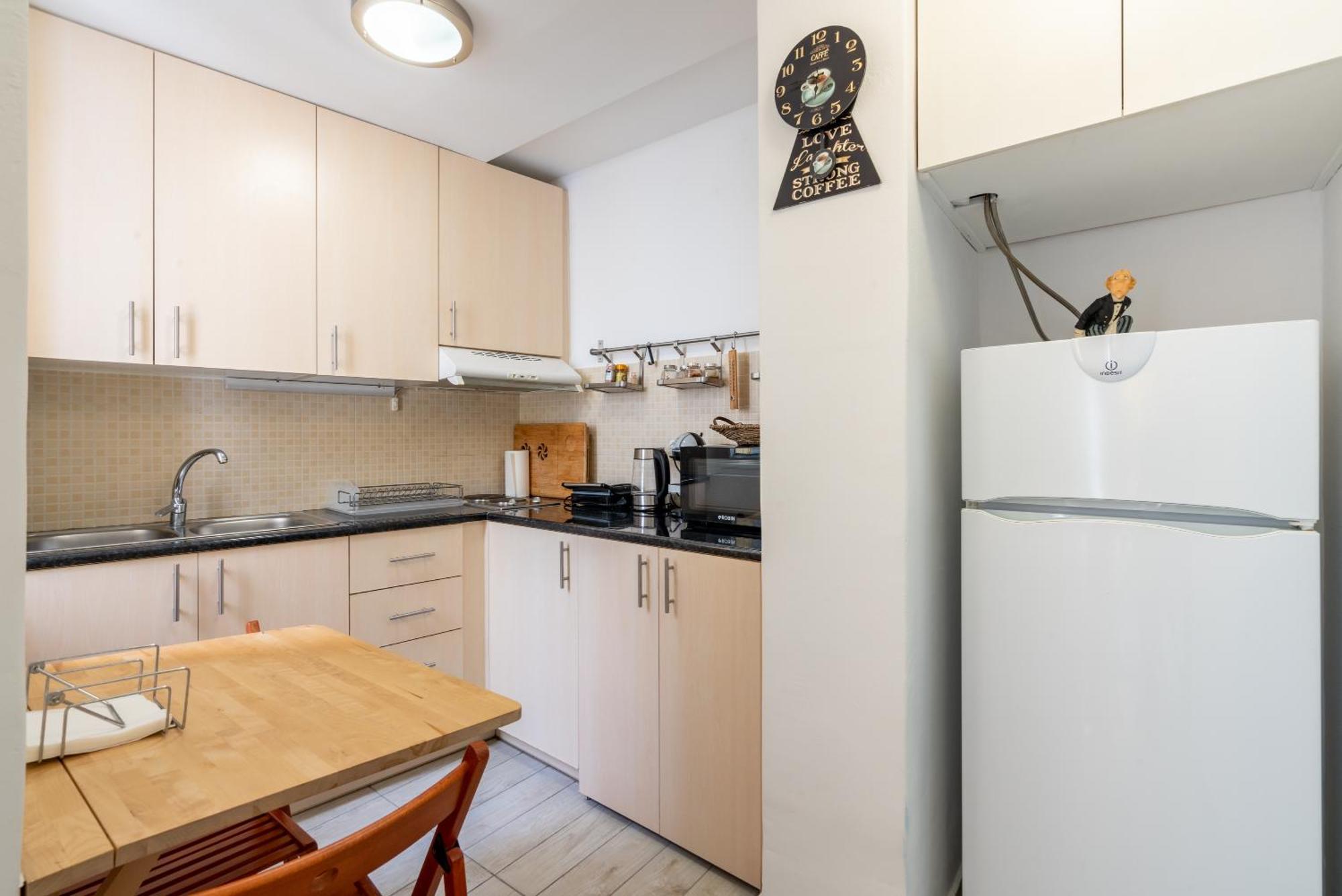 Great 35 Sq M Studio On 1St Floor In Bohemian Psyri In Athens' Historic Center-In Vivo Apartments Bagian luar foto